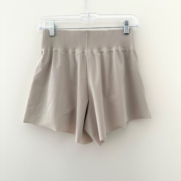 Athleta Cosmic Flutter Shorts - XXS Beige - Picture 2 of 9